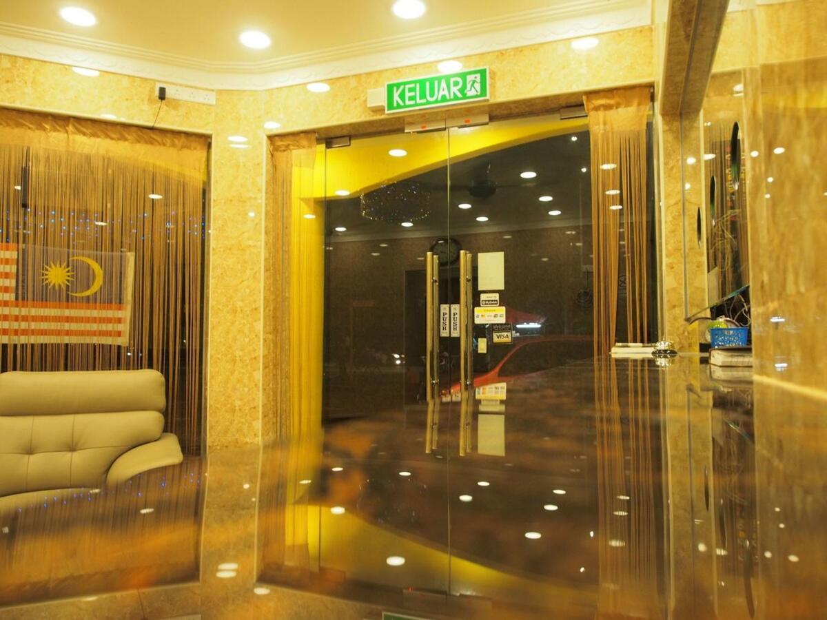 City Times Inn Seri Kembangan Luaran gambar