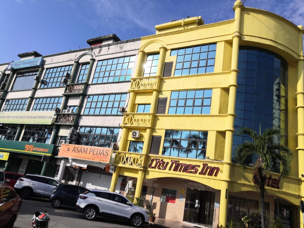 City Times Inn Seri Kembangan Luaran gambar