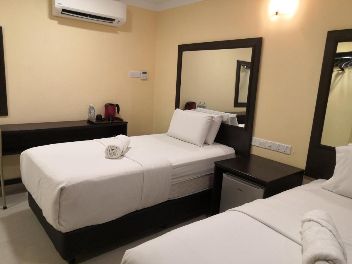 City Times Inn Seri Kembangan Luaran gambar