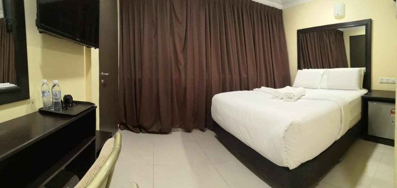 City Times Inn Seri Kembangan Luaran gambar