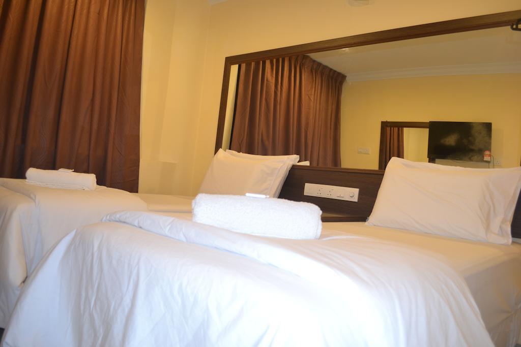 City Times Inn Seri Kembangan Luaran gambar