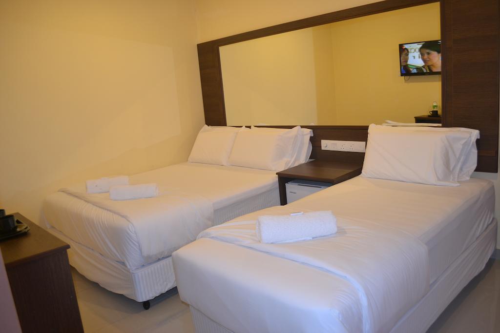 City Times Inn Seri Kembangan Luaran gambar