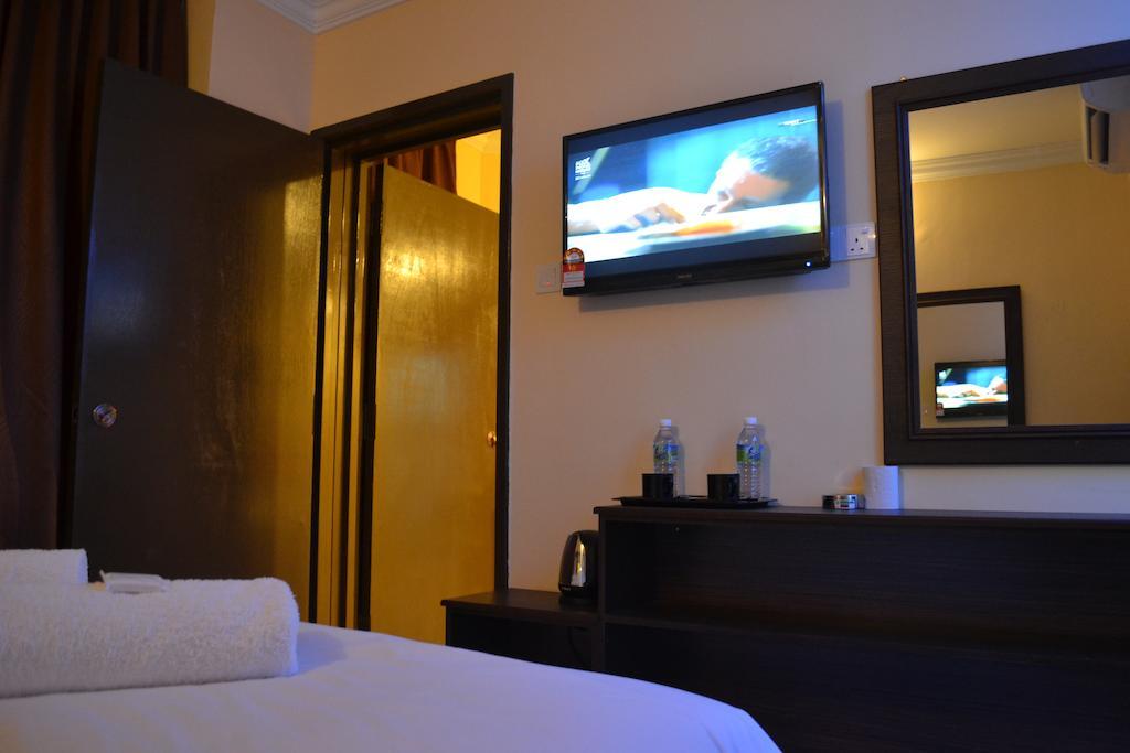 City Times Inn Seri Kembangan Luaran gambar